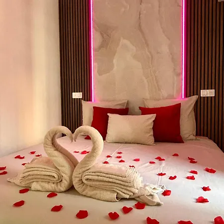 Intimate Escape - Seaside - Spa Bath - Wifi - Ac Nice Exterior photo