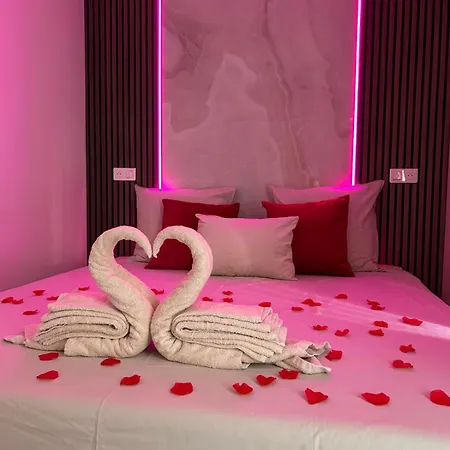 Intimate Escape - Seaside - Spa Bath - Wifi - Ac Nice Exterior photo
